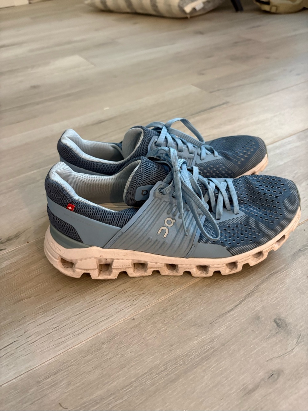 On Cloudswift Women's Athletic Shoes Blue & White US 9